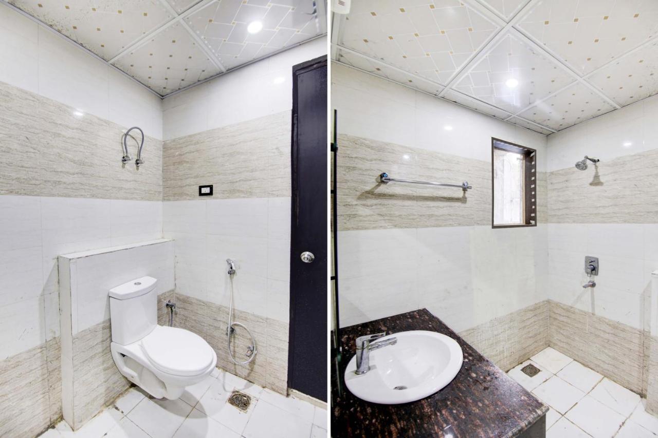 Oyo White House Noida Exterior foto